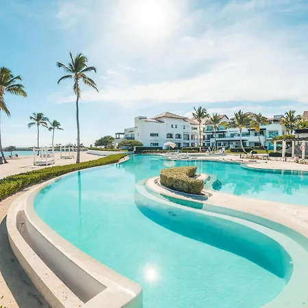 Apartment With 2Br And Ocean View In Punta Palmera